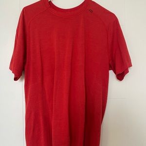 Men’s Lululemon Tee